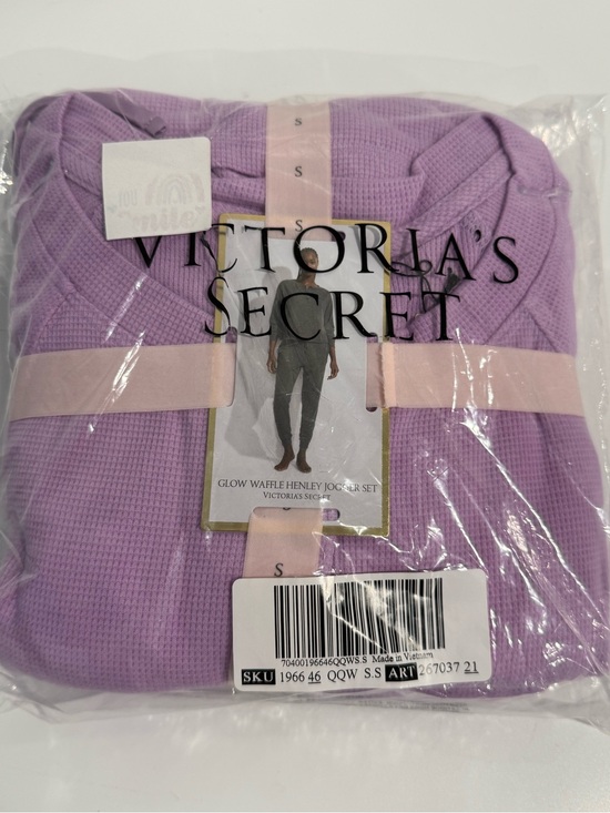 Victoria's Secret Other - Victoria’s Secret Glow Waffle Henley Jogger Set in purple size small